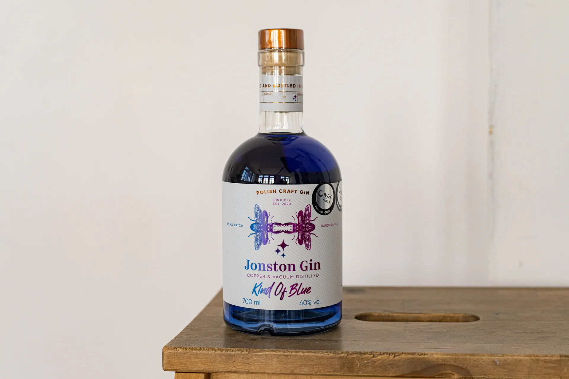JONSTON KIND OF BLUE MAGIC GIN